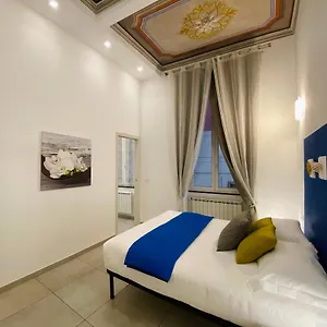 Casa Rosa Al Mare, Seafront With Free Private Garage, Air Conditionig, Wi-fi, Ideal Choice For A Relaxing And Exciting Coastal Escape Rapallo